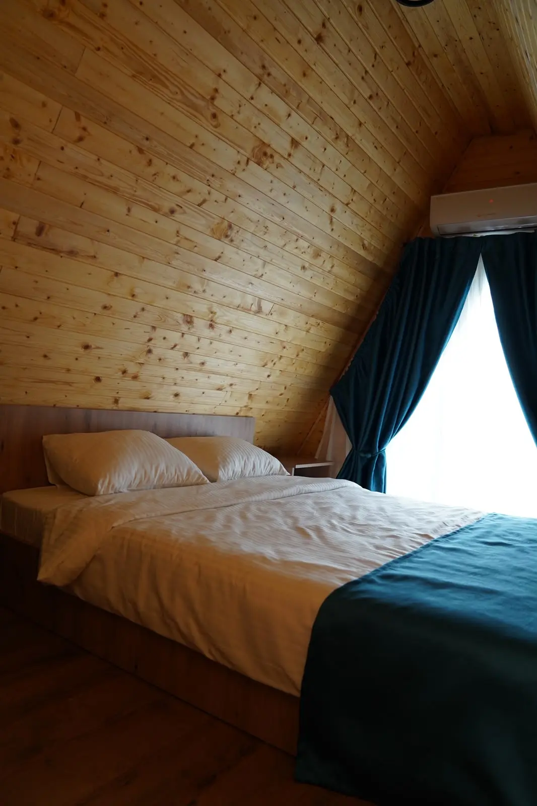 Dormitor la etaj